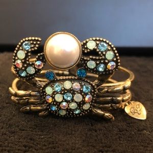Betsy Johnson Blue Rhinestone Crab Cuff with Pearl